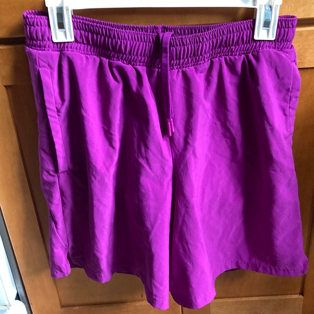 Shorts with liner